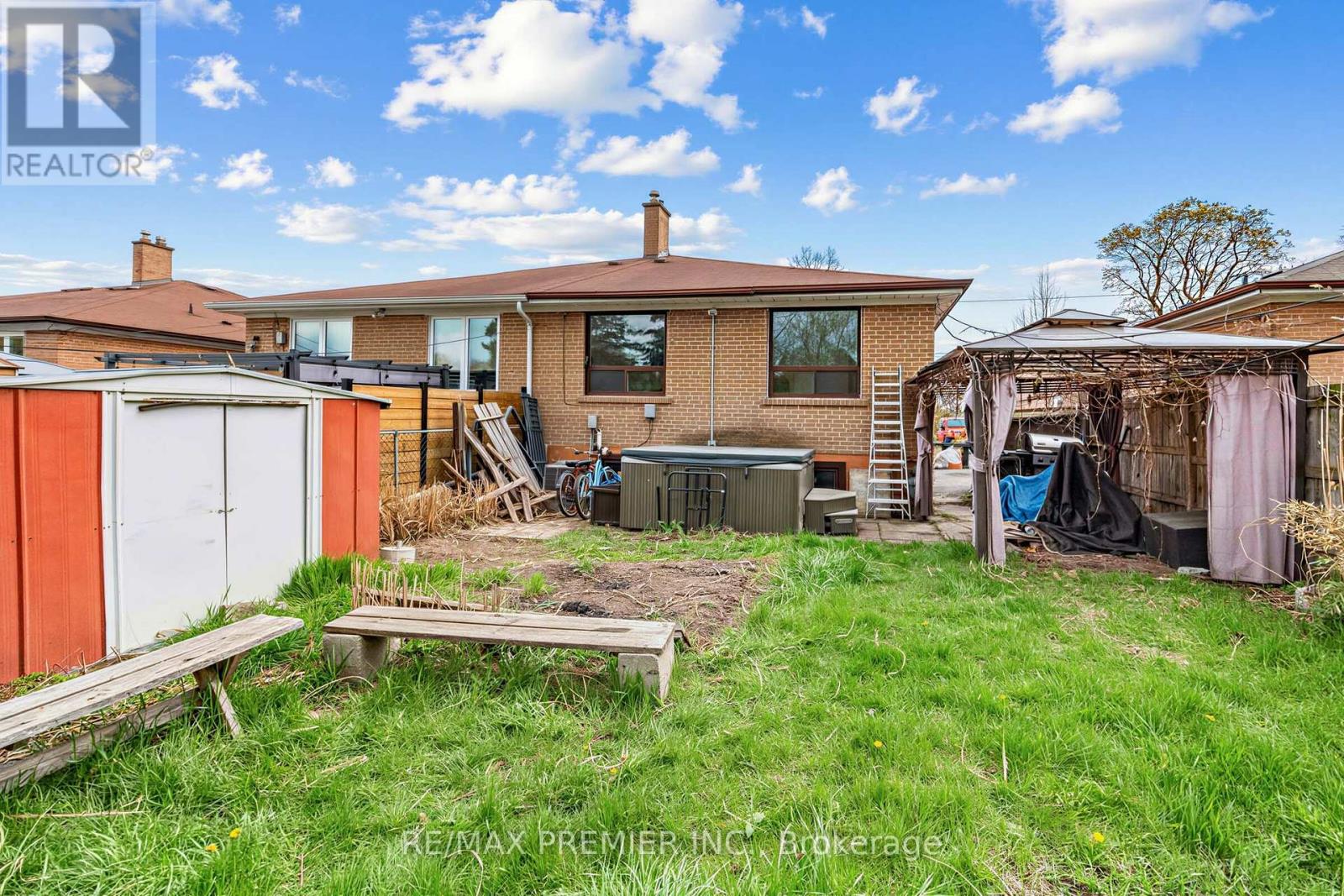 126 Langden Avenue, Toronto, Ontario  M6N 2L5 - Photo 21 - W13073752