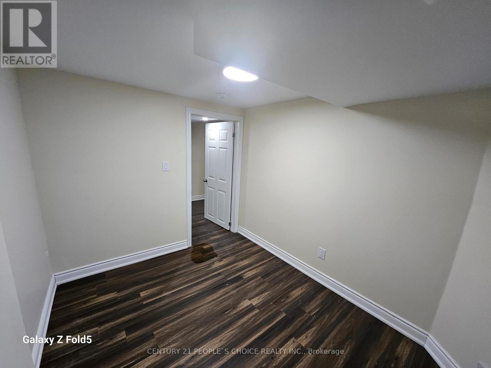 Bsmt - 46 Appleby Drive, Brampton, Ontario  L6T 3S8 - Photo 11 - W13073780