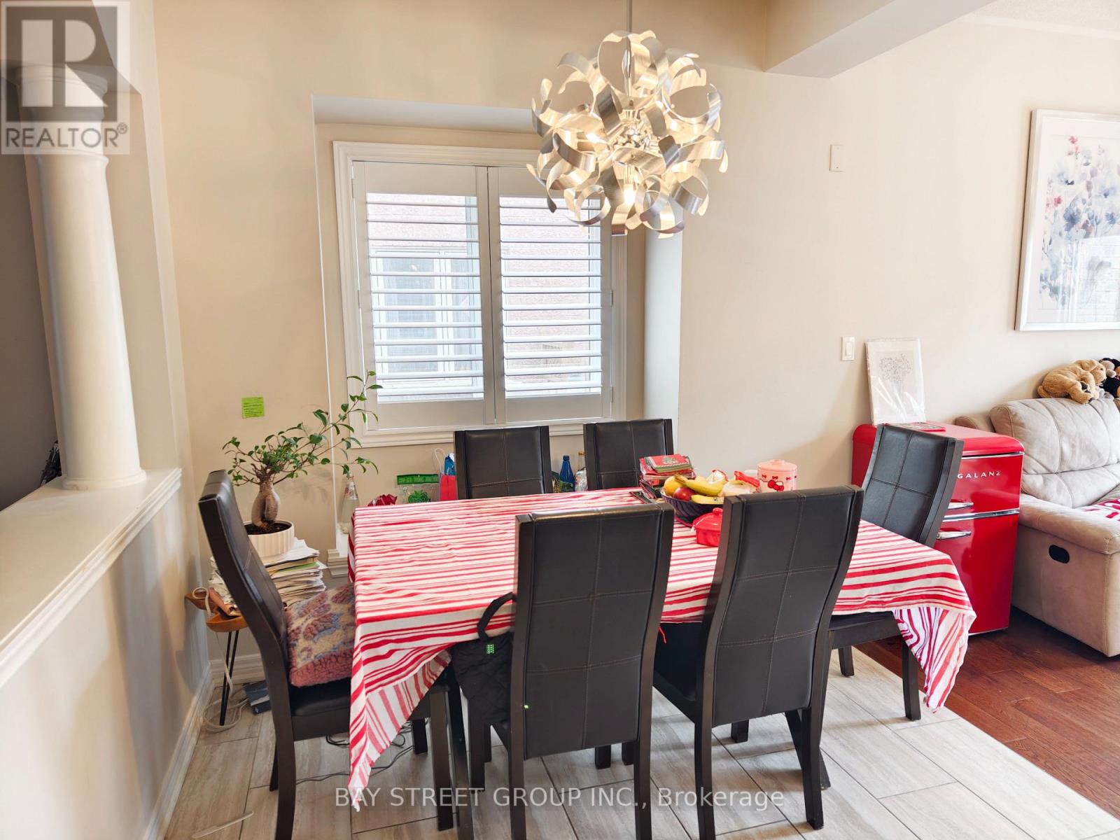 2466 Felhaber Crescent, Oakville, Ontario  L6H 7N8 - Photo 11 - W13073782