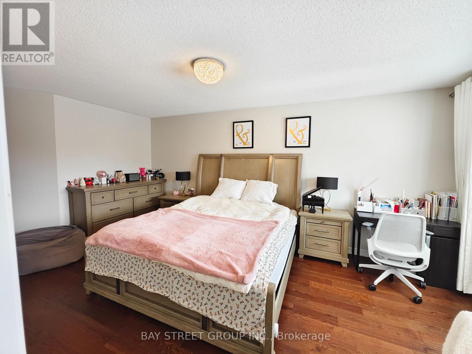 2466 Felhaber Crescent, Oakville, Ontario  L6H 7N8 - Photo 13 - W13073782