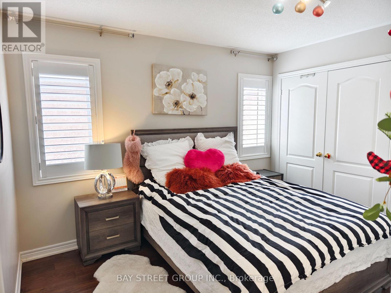 2466 Felhaber Crescent, Oakville, Ontario  L6H 7N8 - Photo 22 - W13073782
