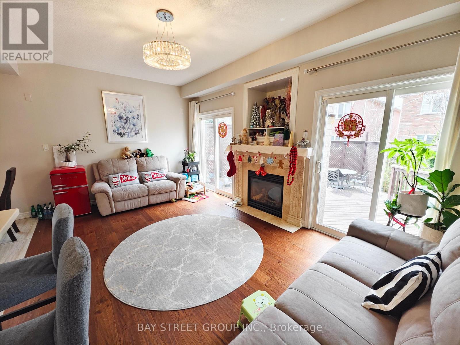 2466 Felhaber Crescent, Oakville, Ontario  L6H 7N8 - Photo 7 - W13073782