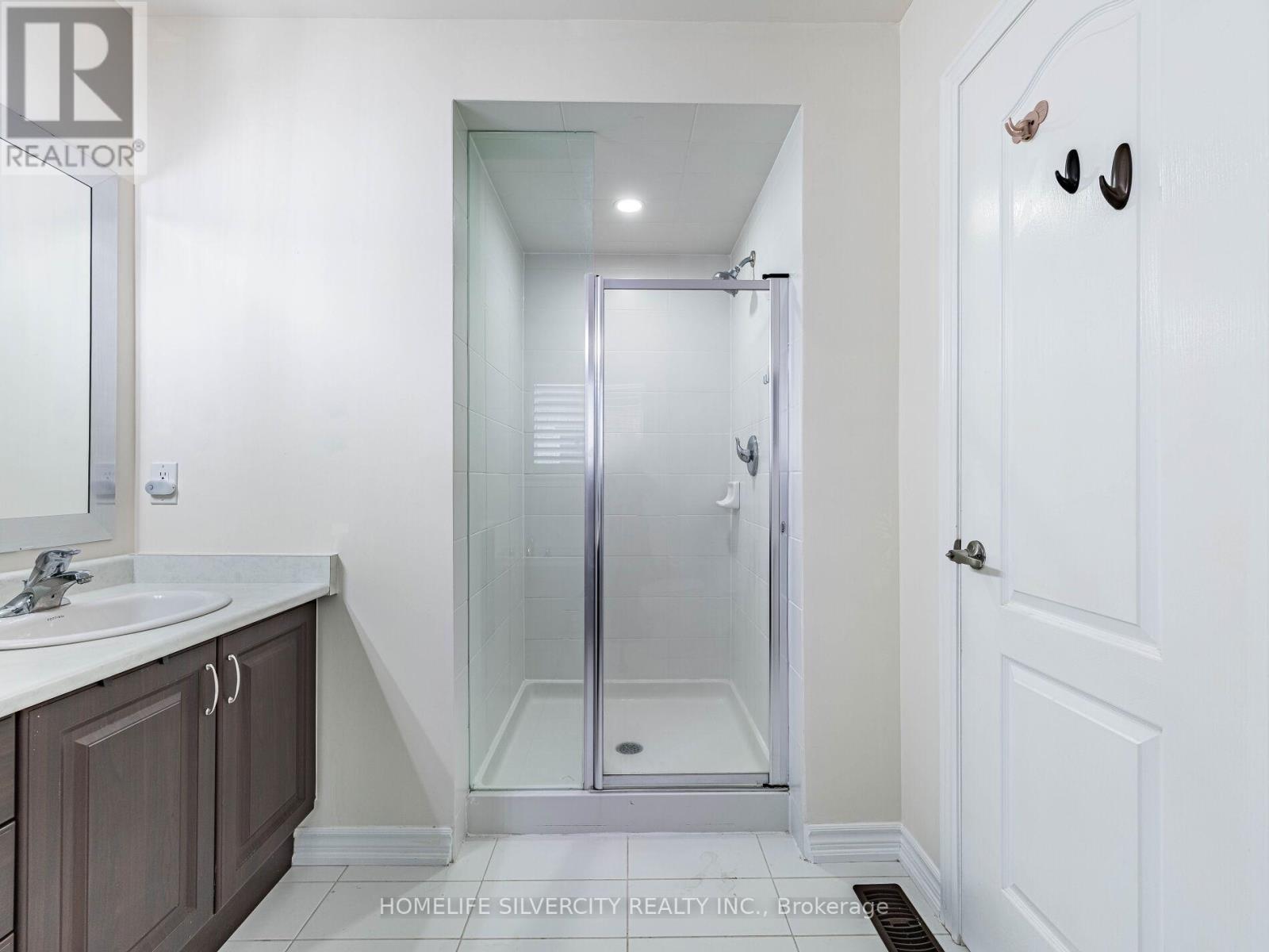 16 Cloncurry Street, Brampton, Ontario  L6P 4G3 - Photo 30 - W13073794