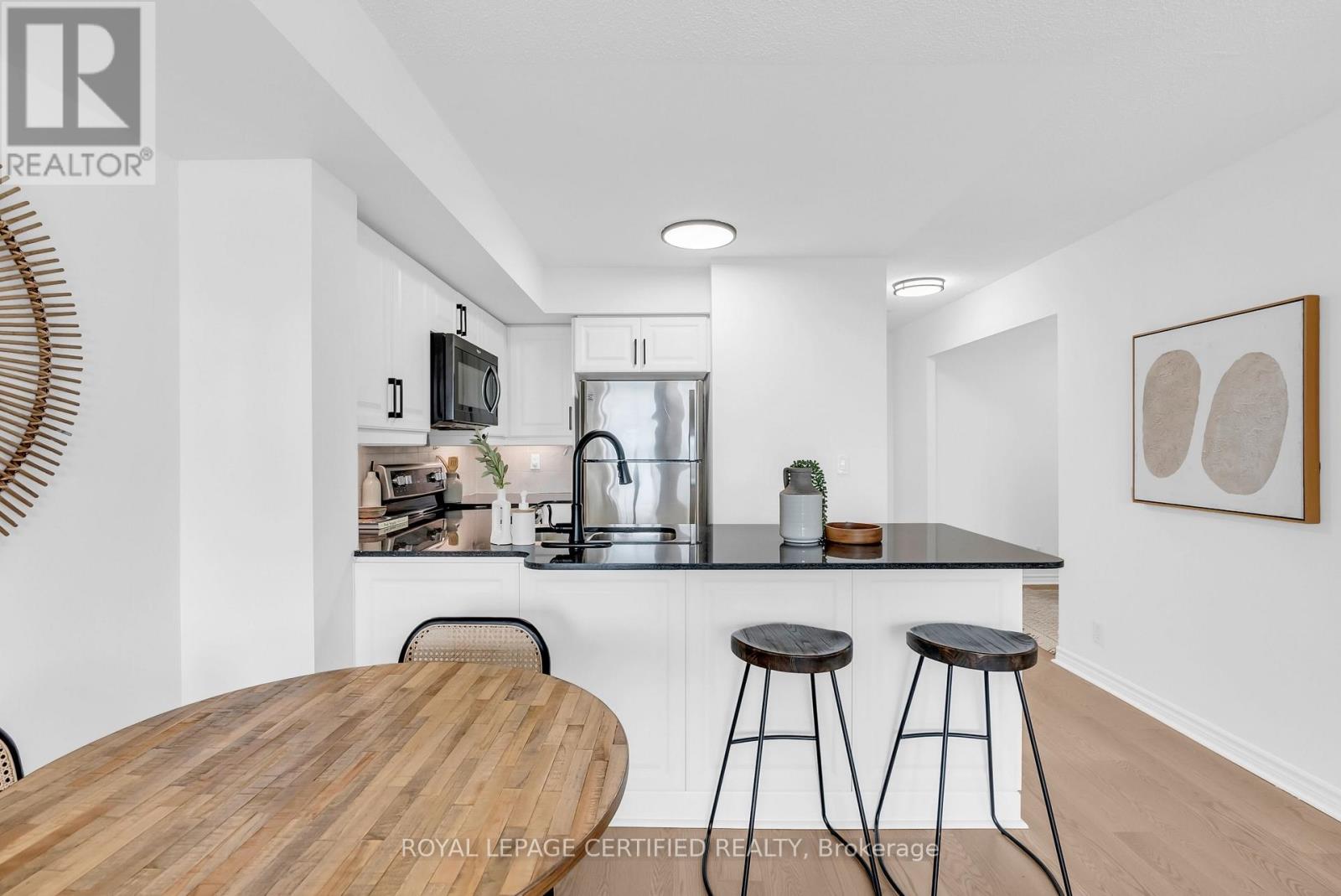 2101 - 1 Elm Drive W, Mississauga, Ontario  L5B 3C2 - Photo 14 - W13073810