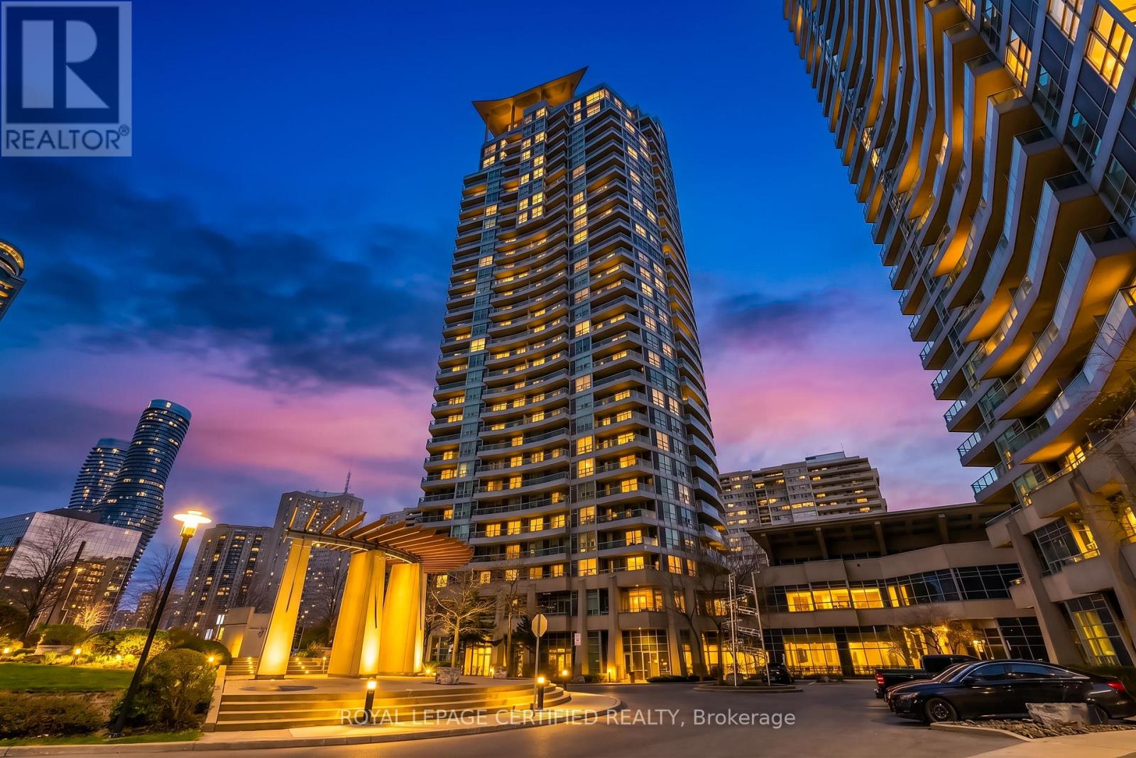 2101 - 1 Elm Drive W, Mississauga, Ontario  L5B 3C2 - Photo 2 - W13073810