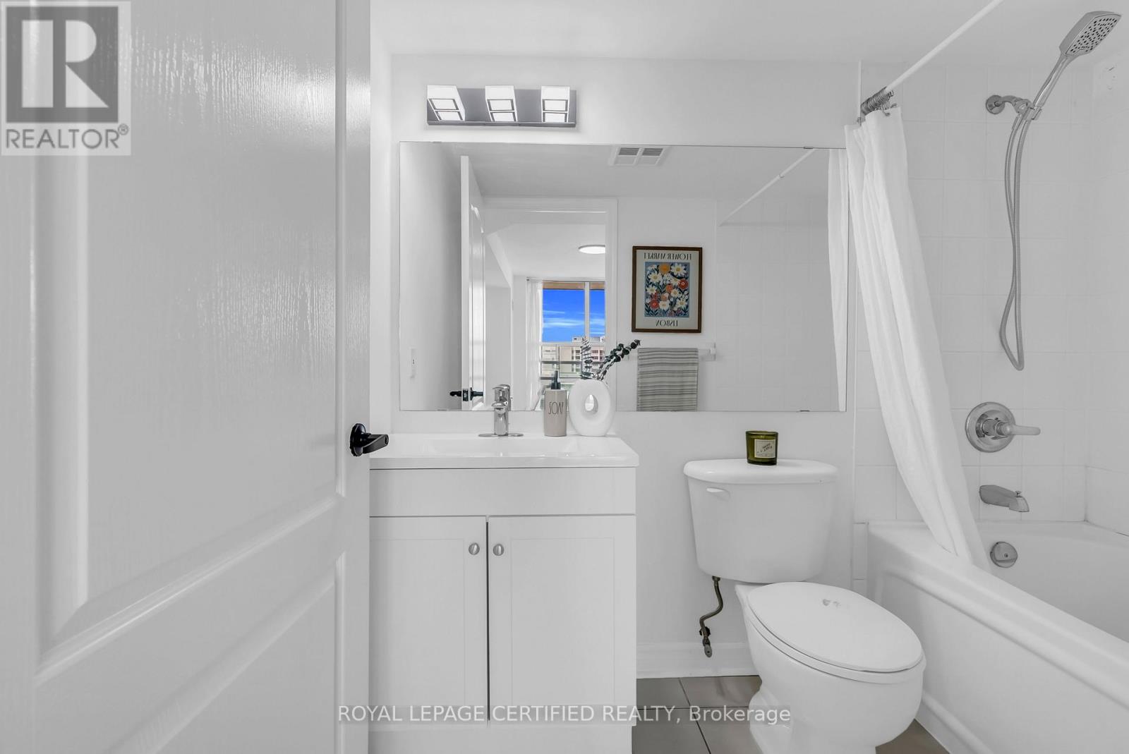 2101 - 1 Elm Drive W, Mississauga, Ontario  L5B 3C2 - Photo 31 - W13073810