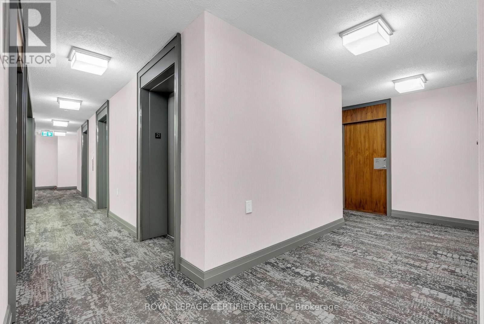 2101 - 1 Elm Drive W, Mississauga, Ontario  L5B 3C2 - Photo 4 - W13073810