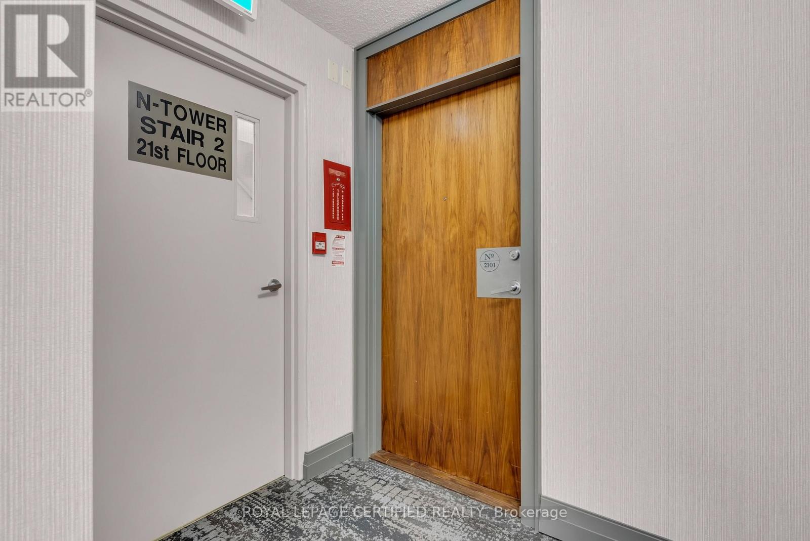 2101 - 1 Elm Drive W, Mississauga, Ontario  L5B 3C2 - Photo 5 - W13073810