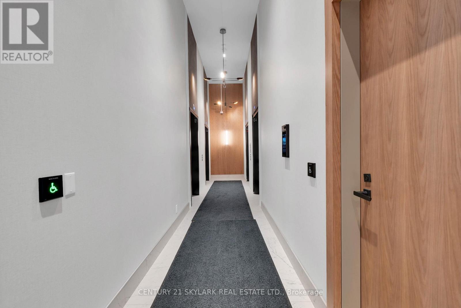 1404 - 1185 Dupont Street, Toronto, Ontario  M6H 0G5 - Photo 6 - W13073824