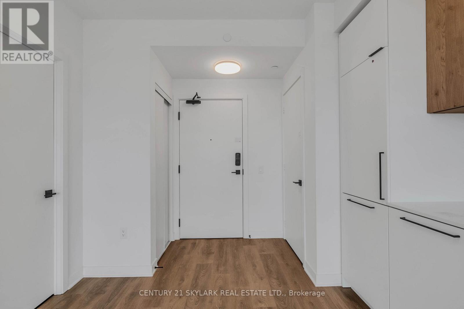 1404 - 1185 Dupont Street, Toronto, Ontario  M6H 0G5 - Photo 7 - W13073824