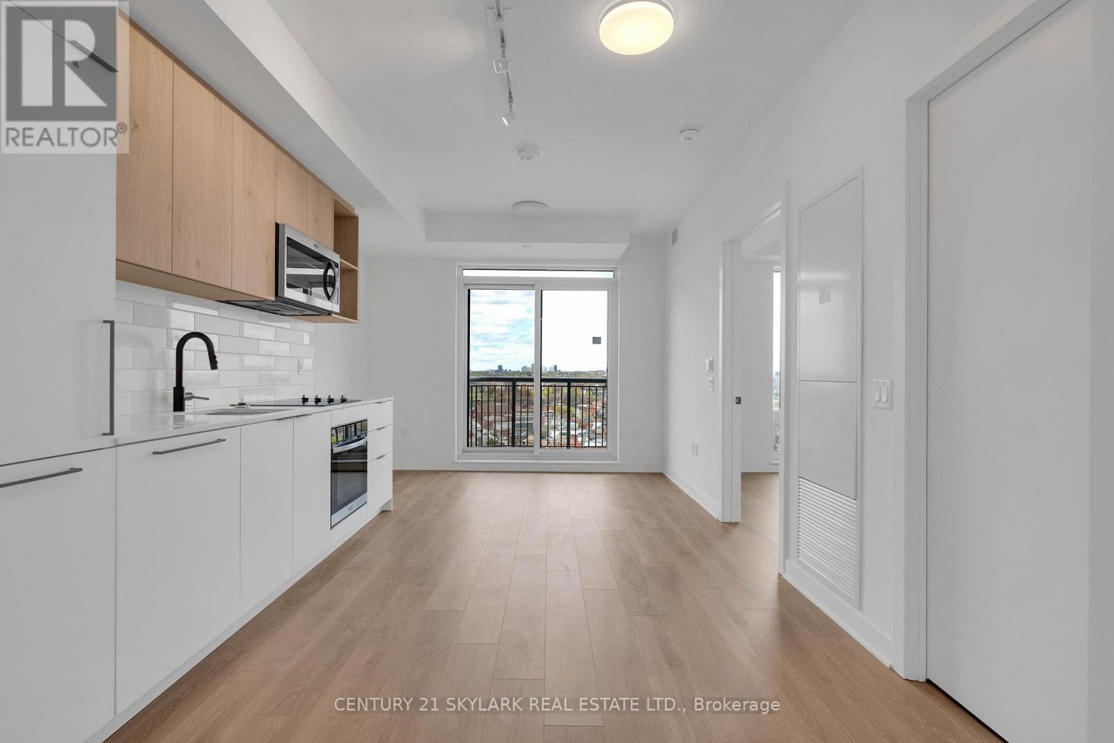 1404 - 1185 Dupont Street, Toronto, Ontario  M6H 0G5 - Photo 8 - W13073824