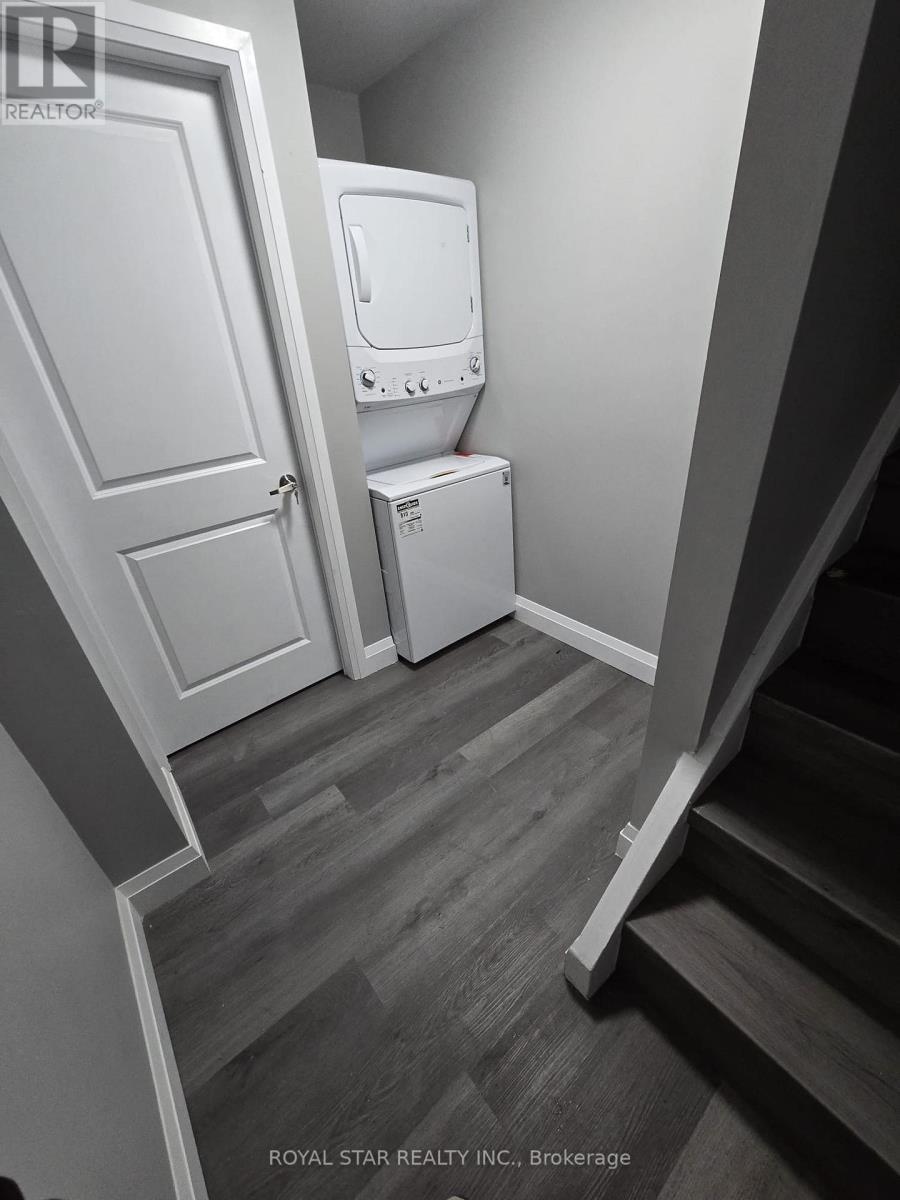 Bsmt - 83 Irving Place, London East, Ontario  N5V 2H6 - Photo 2 - X13073756