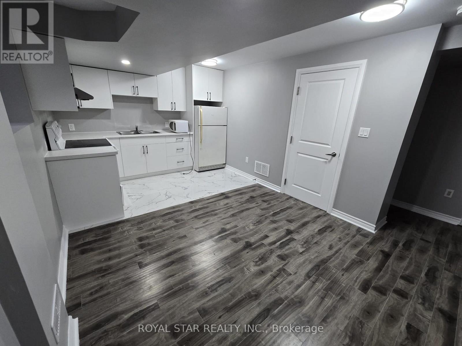 Bsmt - 83 Irving Place, London East, Ontario  N5V 2H6 - Photo 3 - X13073756