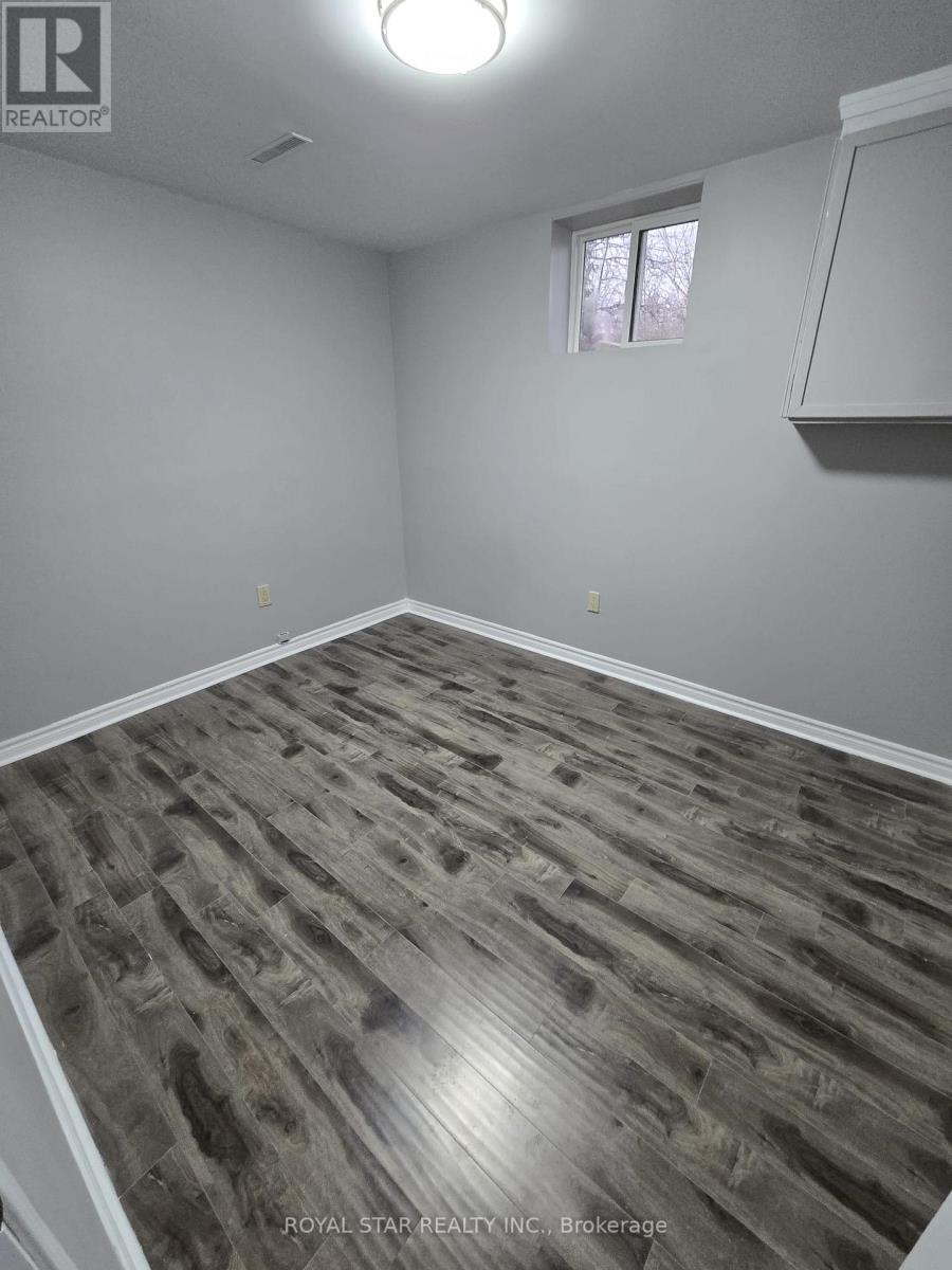 Bsmt - 83 Irving Place, London East, Ontario  N5V 2H6 - Photo 5 - X13073756