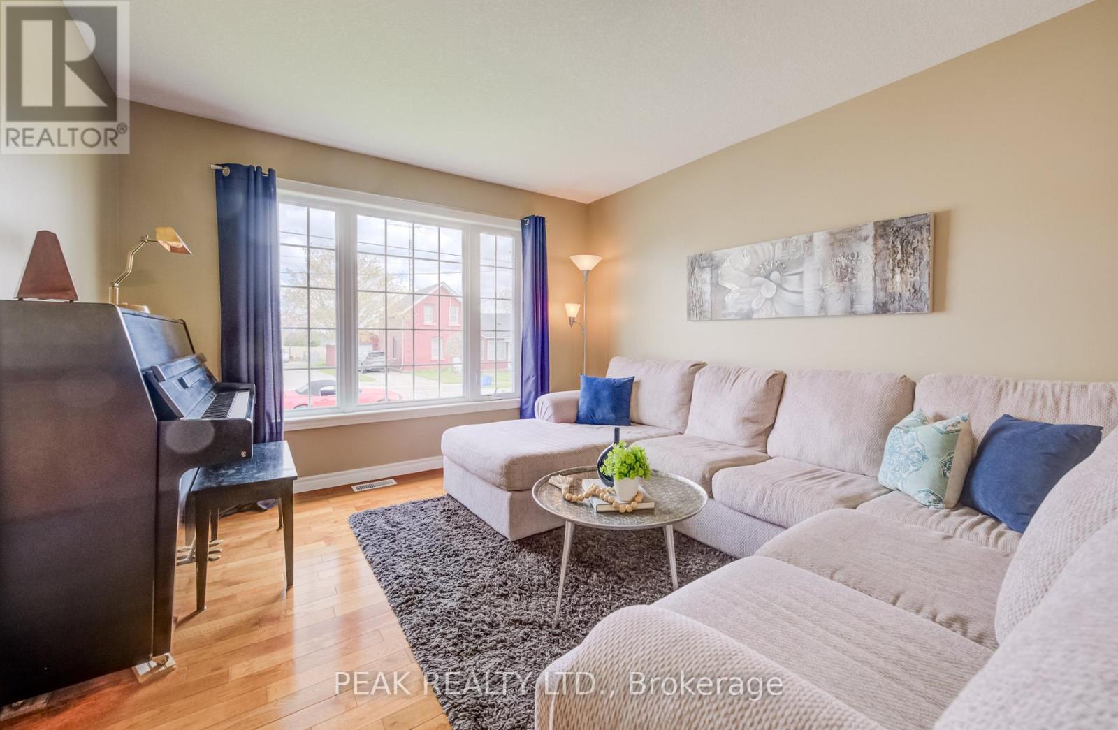 20 Duke Street, Blandford-Blenheim, Ontario  N0J 1G0 - Photo 5 - X13073802