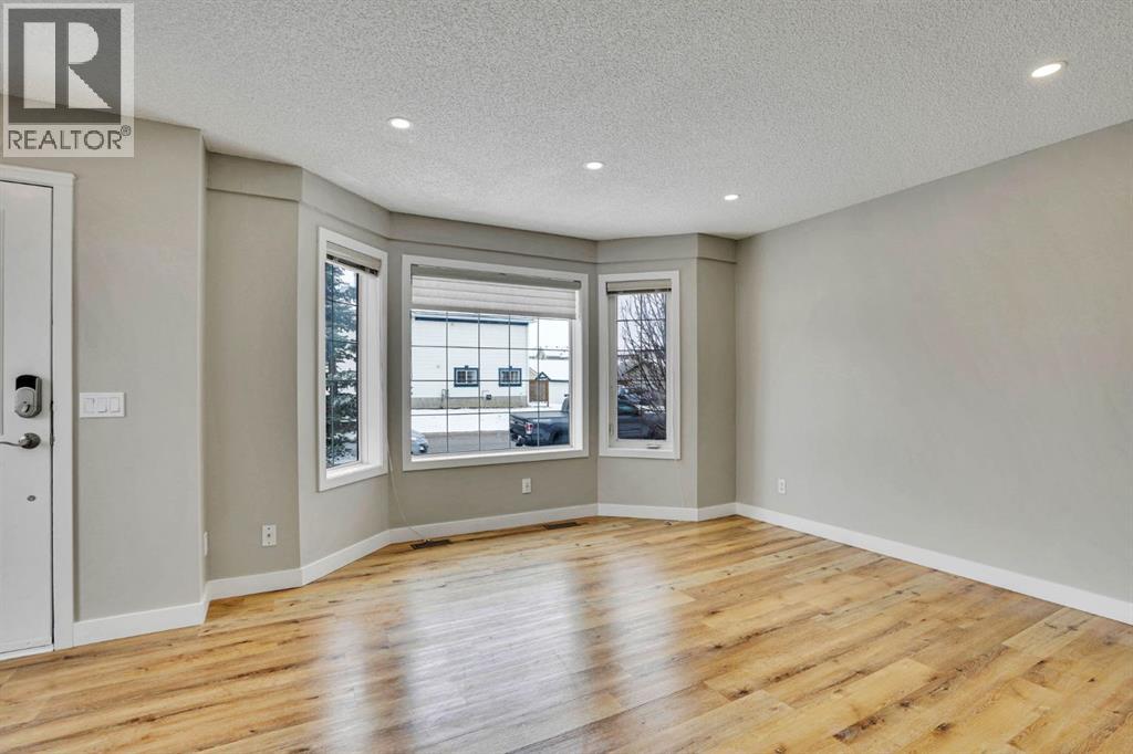 255 Citadel Acres Close NW, Calgary, Alberta  T3G 5A7 - Photo 6 - A2301801
