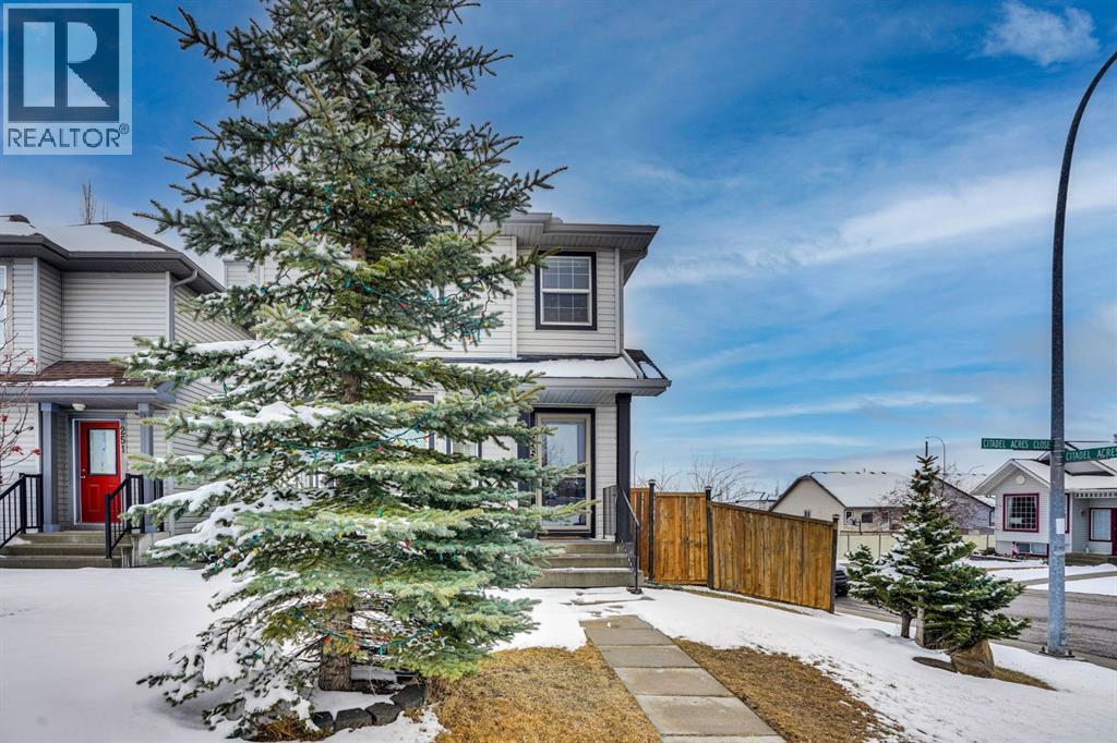 255 Citadel Acres Close NW, Calgary, Alberta  T3G 5A7 - Photo 3 - A2301801