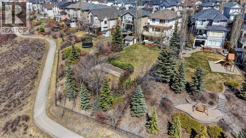 186 Royal Birkdale Crescent Nw, Calgary, Alberta  T3G 5R8 - Photo 6 - A2296974