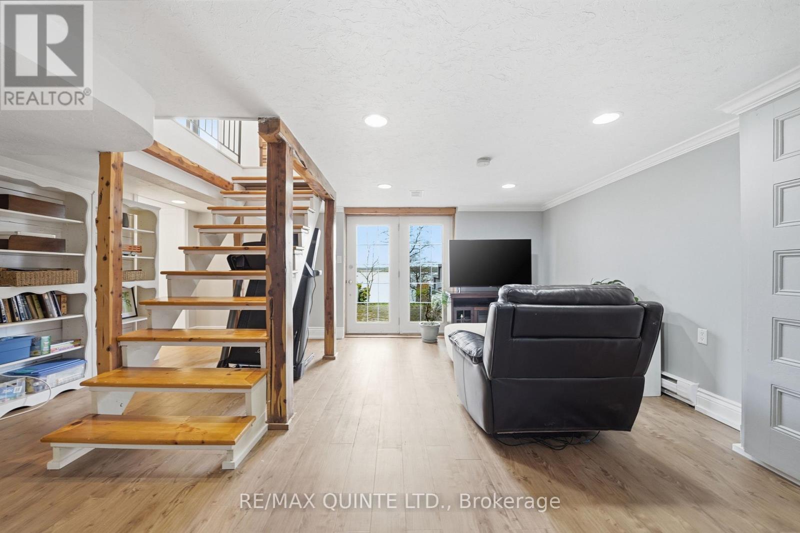 5 Hermon Lane, Prince Edward County, Ontario  K8N 4Z1 - Photo 35 - X13073850