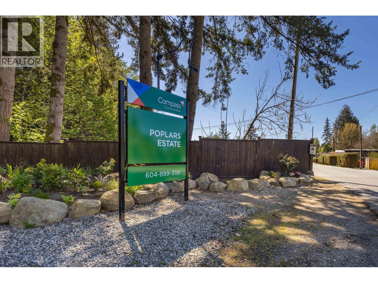 53 1413 Sunshine Coast Highway, Gibsons, British Columbia  V0N 1V5 - Photo 1 - R3118636