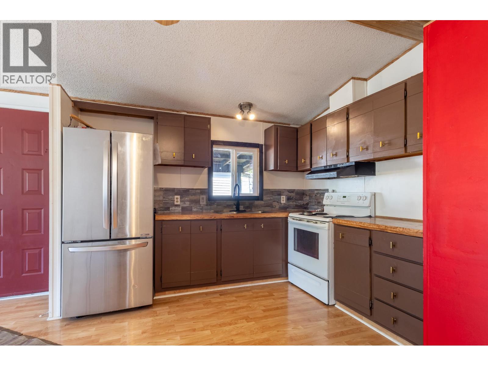 53 1413 Sunshine Coast Highway, Gibsons, British Columbia  V0N 1V5 - Photo 13 - R3118636