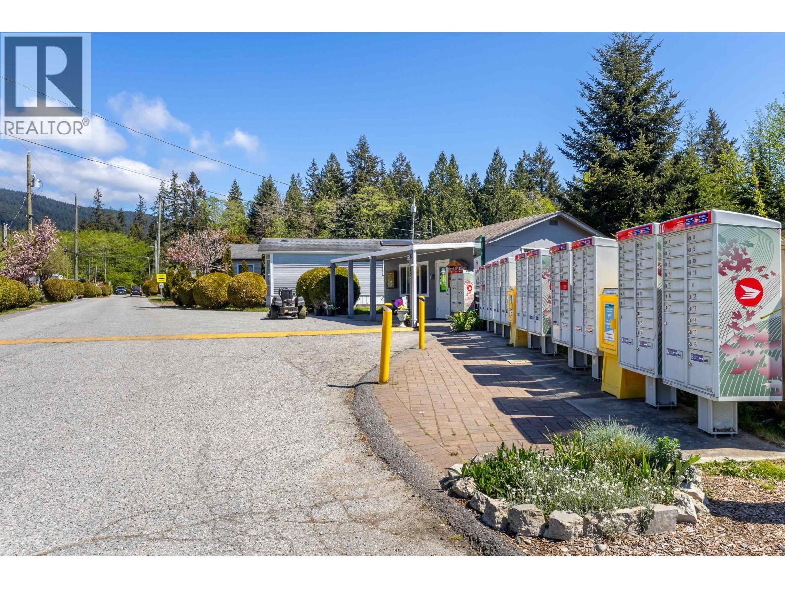 53 1413 Sunshine Coast Highway, Gibsons, British Columbia  V0N 1V5 - Photo 26 - R3118636