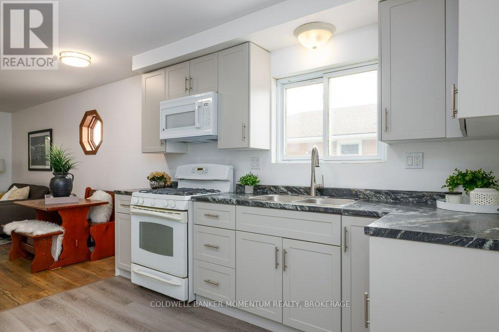64 Martin Street W, Thorold, Ontario  L2V 3X4 - Photo 15 - X13020118