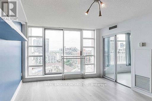 1819 - 650 Queens Quay W, Toronto, Ontario  M5V 3N2 - Photo 14 - C13073878