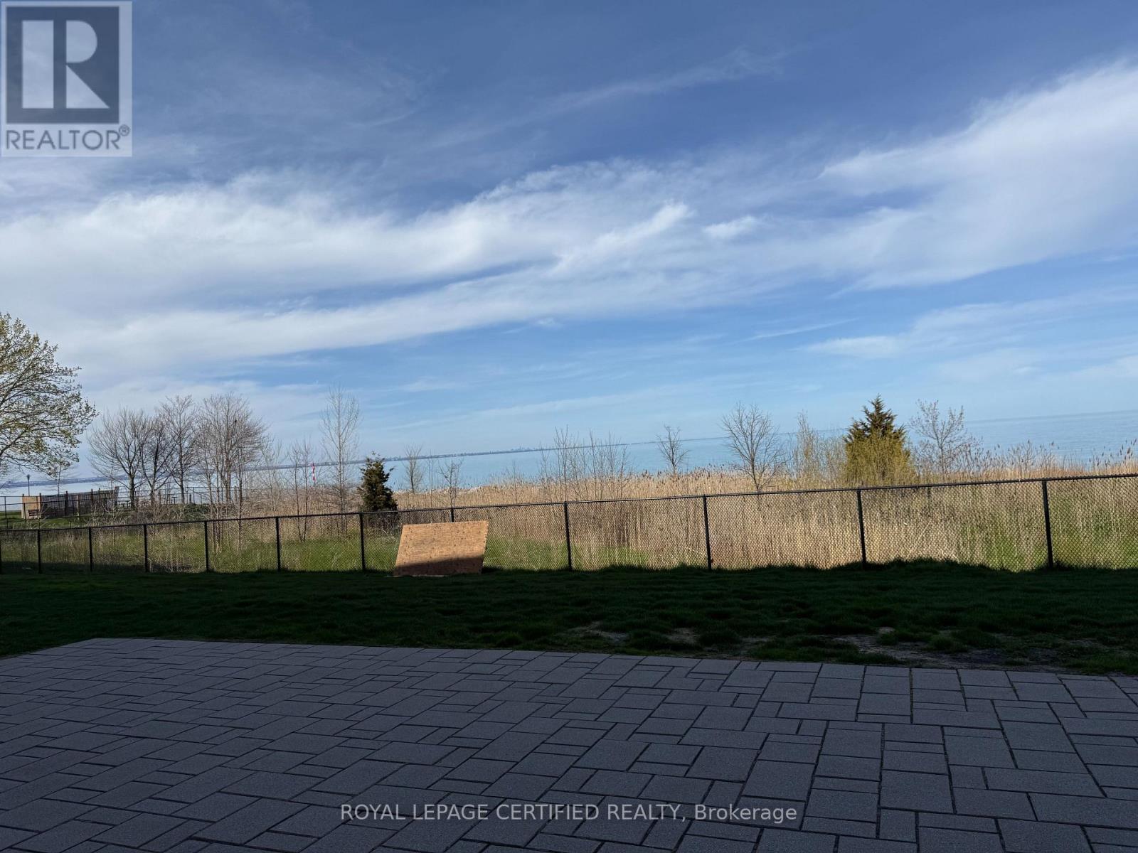 201 - 35 Southshore Crescent, Hamilton, Ontario  L8E 0J2 - Photo 7 - X13072868