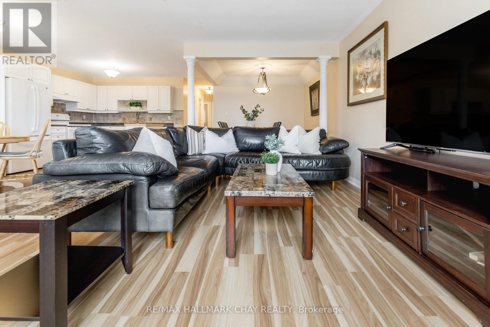 12 Aishford Road, Bradford West Gwillimbury (Bradford), Ontario  L3Z 3E3 - Photo 5 - N13073890