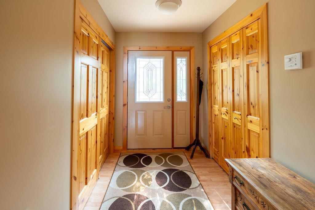 227 Wasagaming Drive, Clear Lake, Manitoba  R0J 1N0 - Photo 17 - 202609038