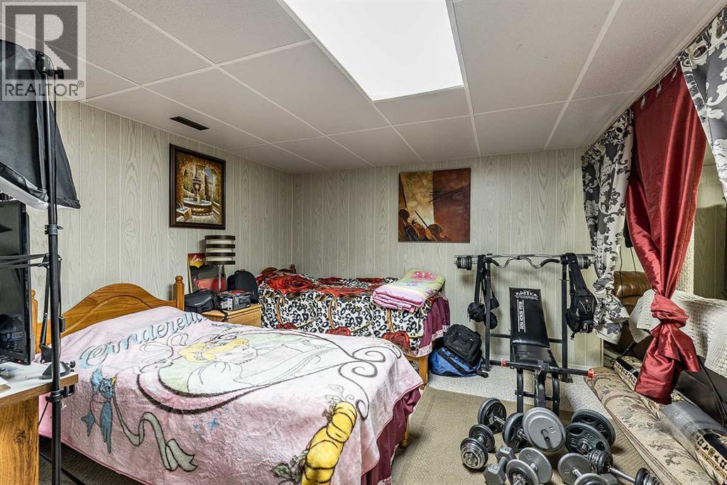88 Clelland Crescent SE, Medicine Hat, Alberta  T1B 1M9 - Photo 28 - A2293365
