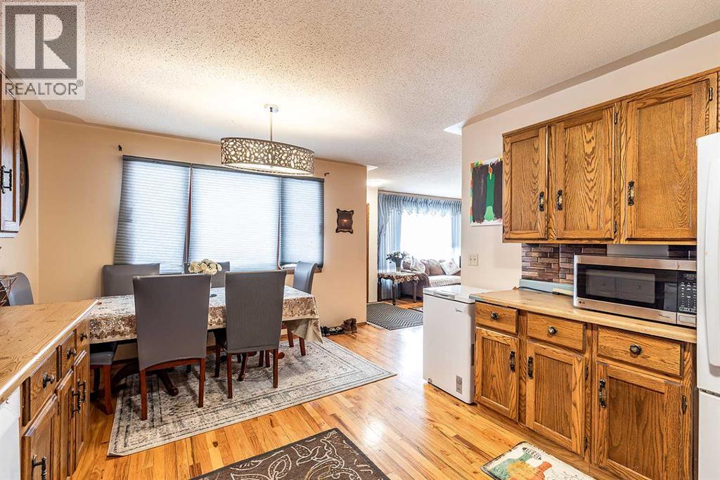 88 Clelland Crescent SE, Medicine Hat, Alberta  T1B 1M9 - Photo 13 - A2293365