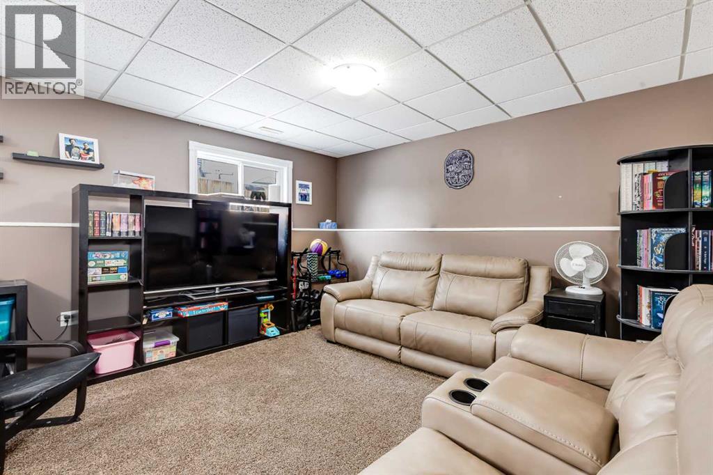 48 Hawthorn Way NE, Olds, Alberta  T4H 1X7 - Photo 15 - A2291739