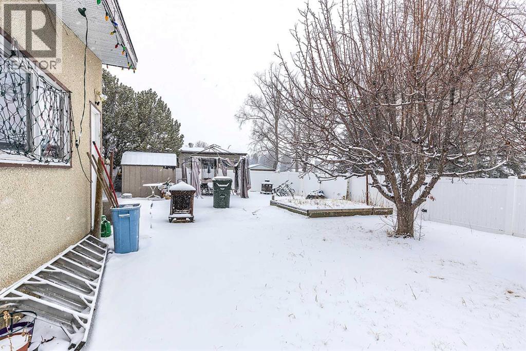 88 Clelland Crescent SE, Medicine Hat, Alberta  T1B 1M9 - Photo 40 - A2293365