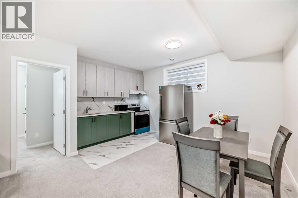 16 West Grove Link Sw, Calgary, Alberta  T3H 6E3 - Photo 37 - A2302561
