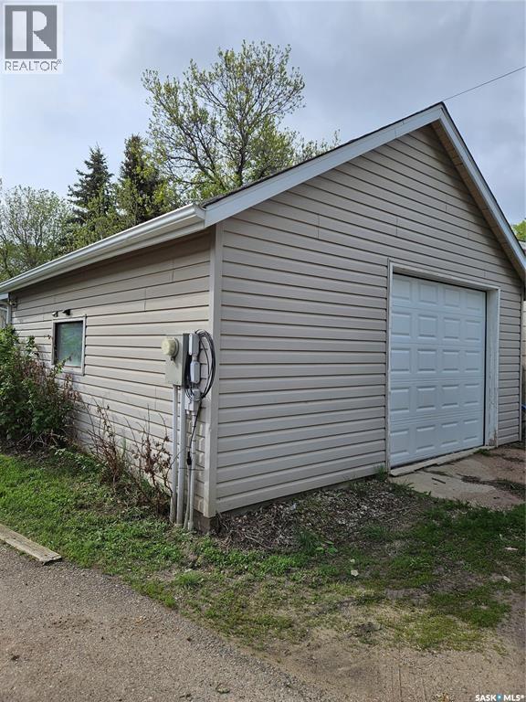 205 1st E, Carlyle, Saskatchewan  S0C 0R0 - Photo 10 - SK034627