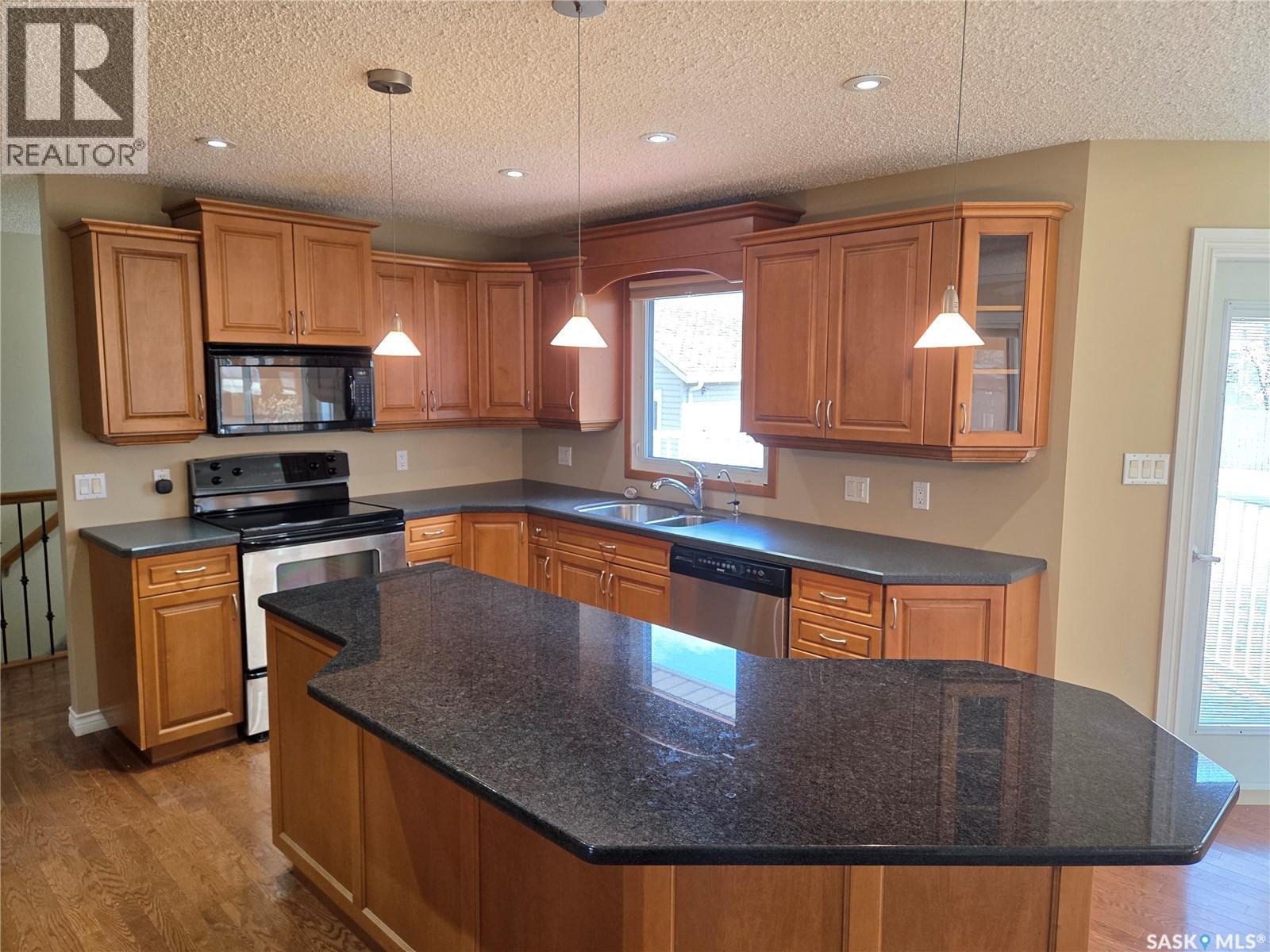 205 1st E, Carlyle, Saskatchewan  S0C 0R0 - Photo 16 - SK034627