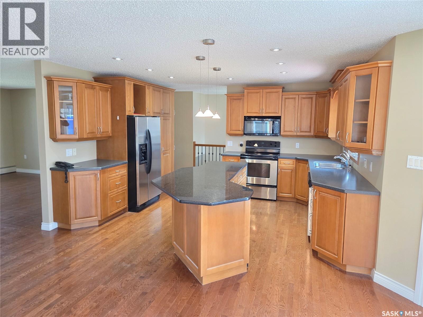 205 1st E, Carlyle, Saskatchewan  S0C 0R0 - Photo 17 - SK034627