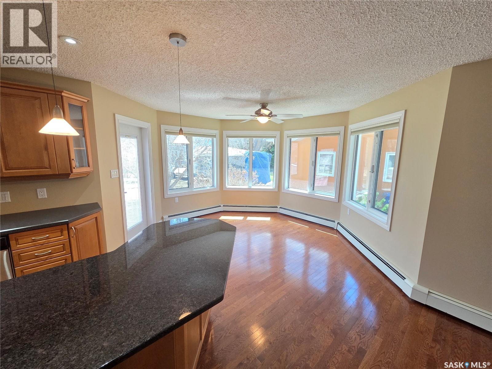 205 1st E, Carlyle, Saskatchewan  S0C 0R0 - Photo 23 - SK034627