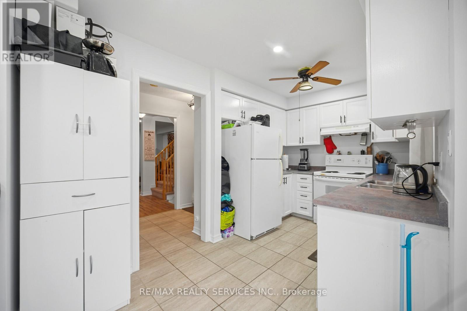 79 Pressed Brick Drive, Brampton, Ontario  L6V 4K5 - Photo 10 - W13047000