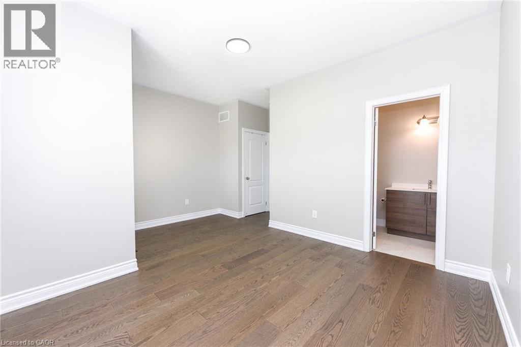 1270 Mcphedran Point, Milton, Ontario  L9E 1J5 - Photo 36 - 40826418