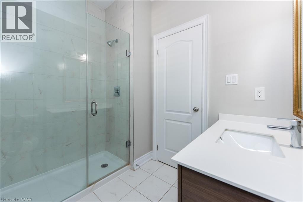 1270 Mcphedran Point, Milton, Ontario  L9E 1J5 - Photo 37 - 40826418