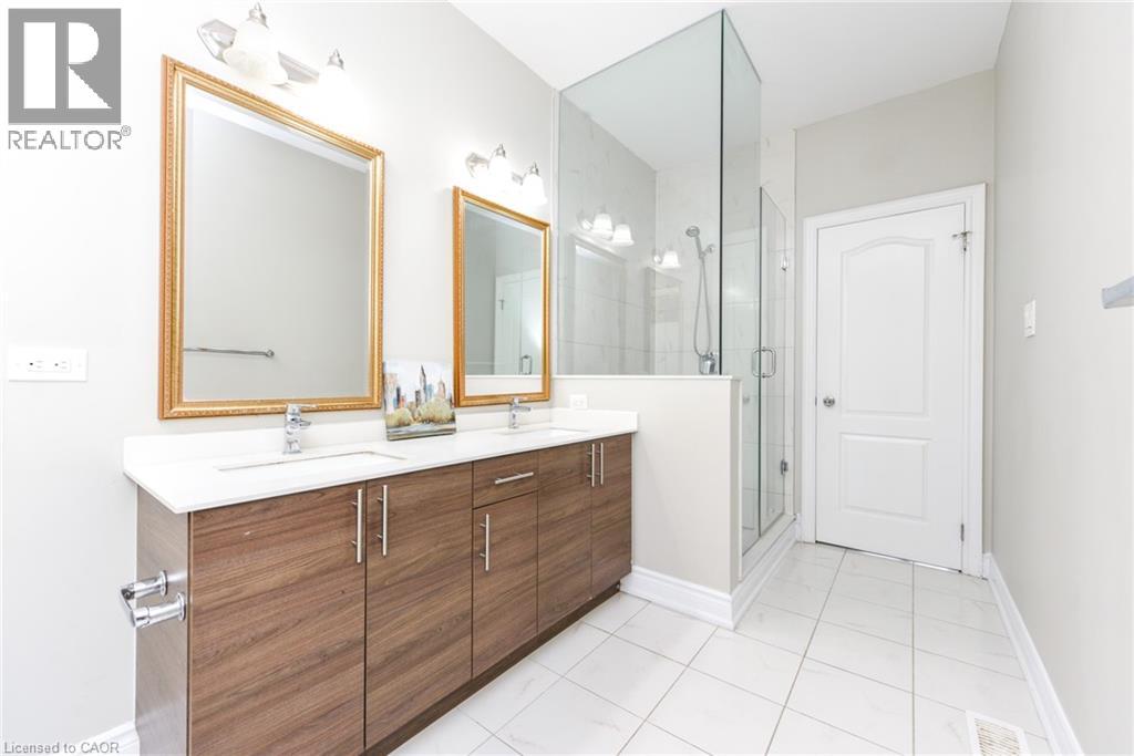1270 Mcphedran Point, Milton, Ontario  L9E 1J5 - Photo 39 - 40826418