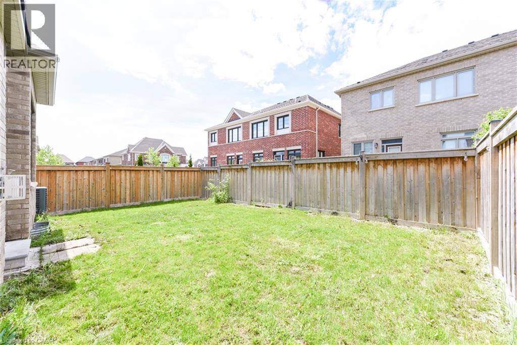 1270 Mcphedran Point, Milton, Ontario  L9E 1J5 - Photo 47 - 40826418