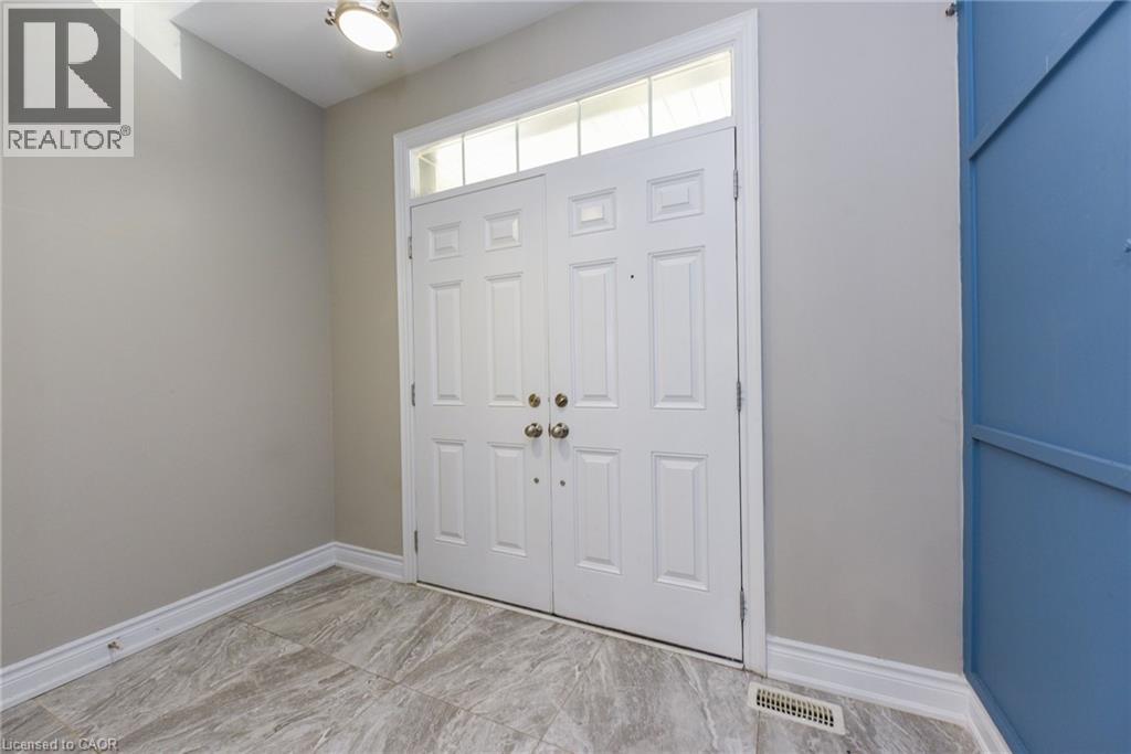 1270 Mcphedran Point, Milton, Ontario  L9E 1J5 - Photo 6 - 40826418