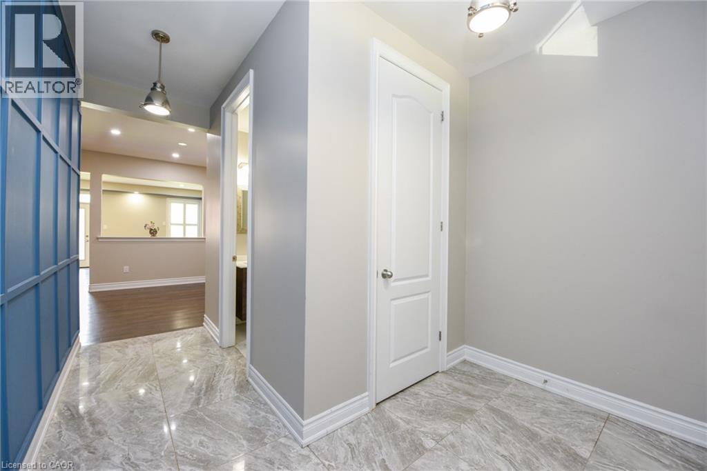 1270 Mcphedran Point, Milton, Ontario  L9E 1J5 - Photo 8 - 40826418