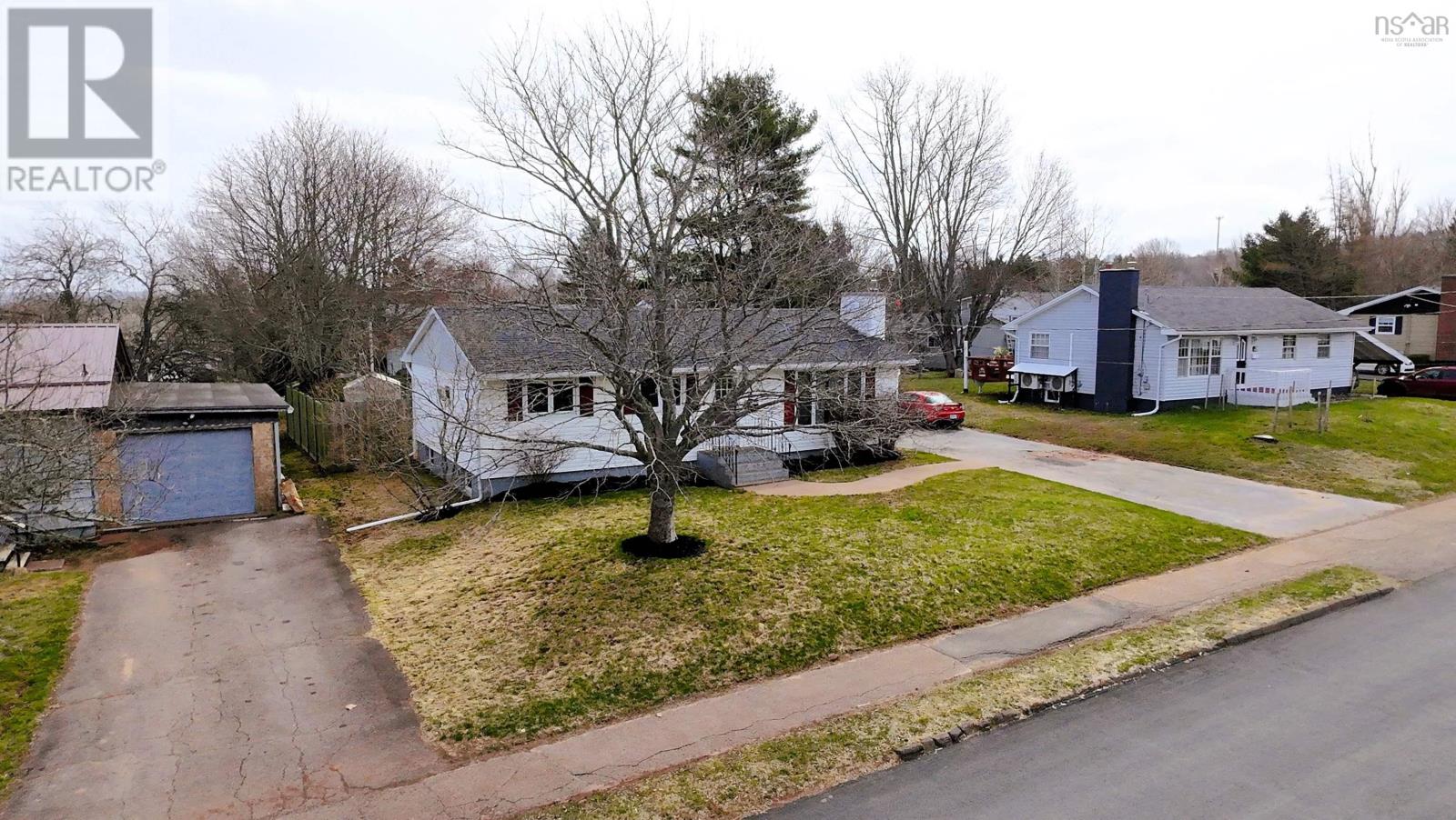 48 Birch Street, Salmon River, Nova Scotia  B2N 4X2 - Photo 3 - 202609323