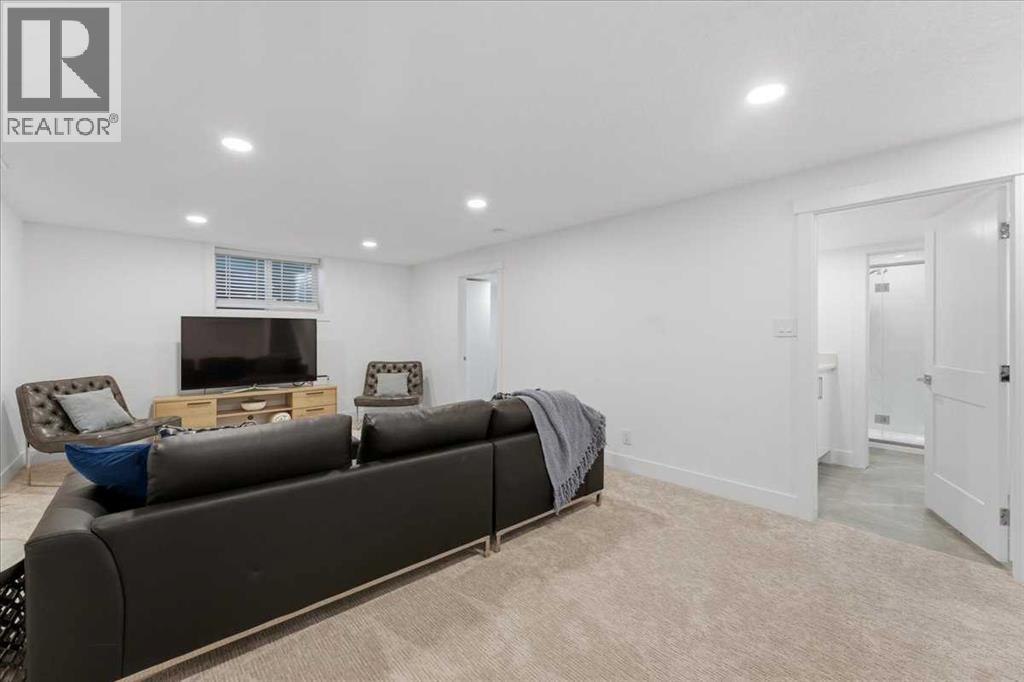 10812 Maplecrest Road SE, Calgary, Alberta  T2J 1X9 - Photo 32 - A2305821
