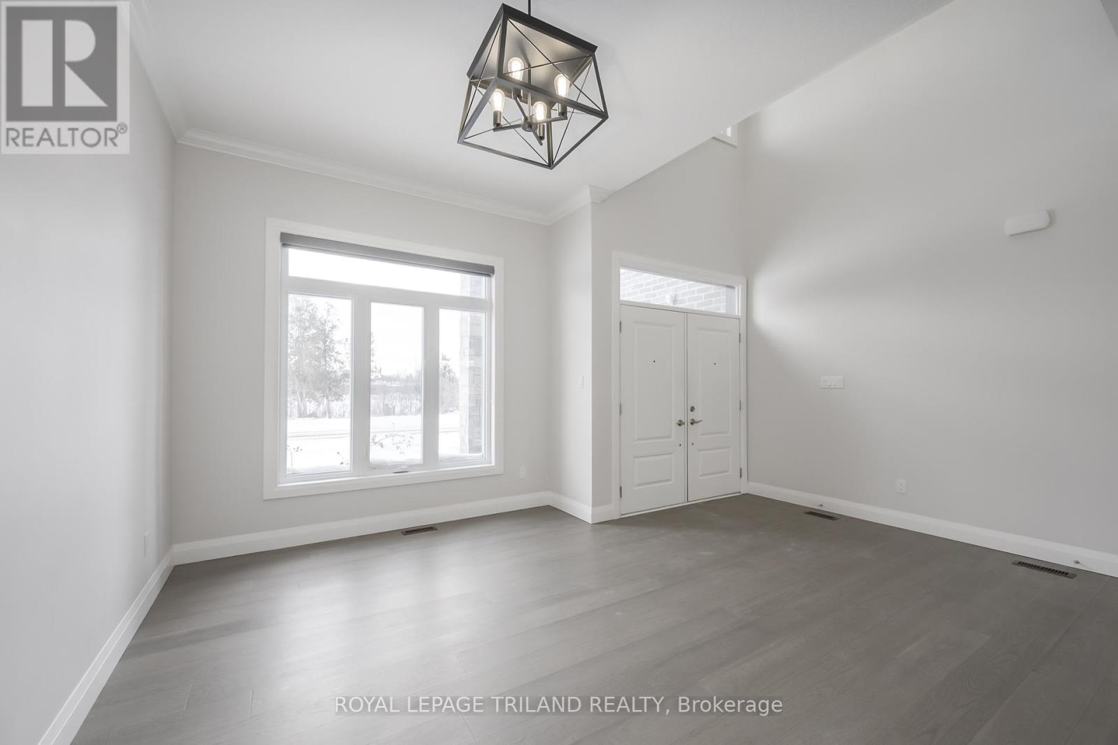 4142 Campbell Street N, London South, Ontario  N6P 0H5 - Photo 3 - X13073978